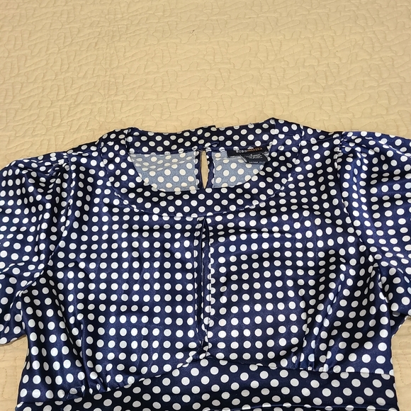 BCBG Maxazria polka dot blouse size S - Picture 3 of 7